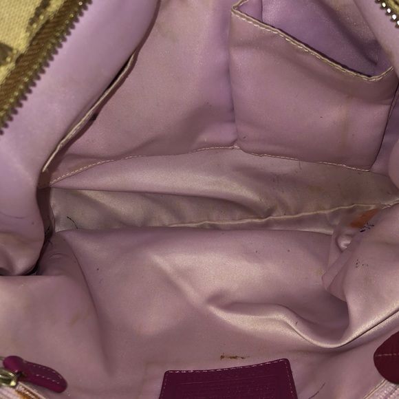 Coach purse - Picture 5 of 7
